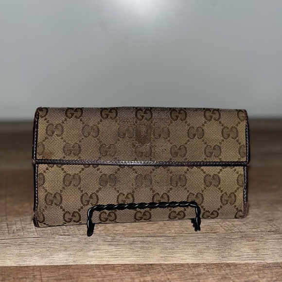 Gucci Contenintal Wallet in Signature GG Monogram Canvas Snappy & Zippy - Picture 6 of 11